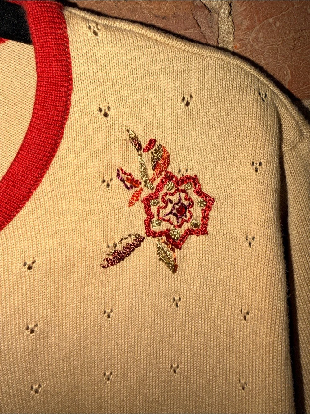 NAPA VALLEY Beige Knit Sweater Top Red Trim and Floral Embroidery Stitched Women